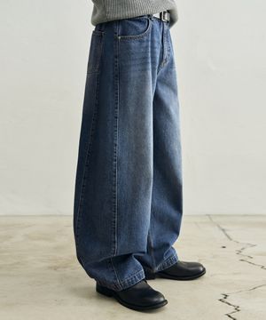 패널 커브드 와이드 데님 팬츠 [미드 블루]