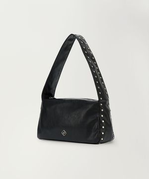 보니 스터드 숄더백_블랙