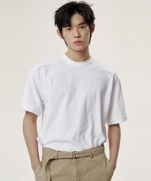 로우컷 루즈핏 반팔 티셔츠 - 화이트