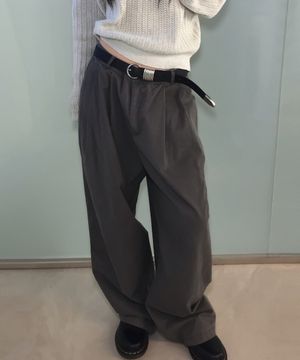 투턱 코튼 워싱 슬랙스 차콜