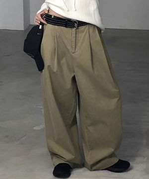 투턱 코튼 워싱 슬랙스 베이지