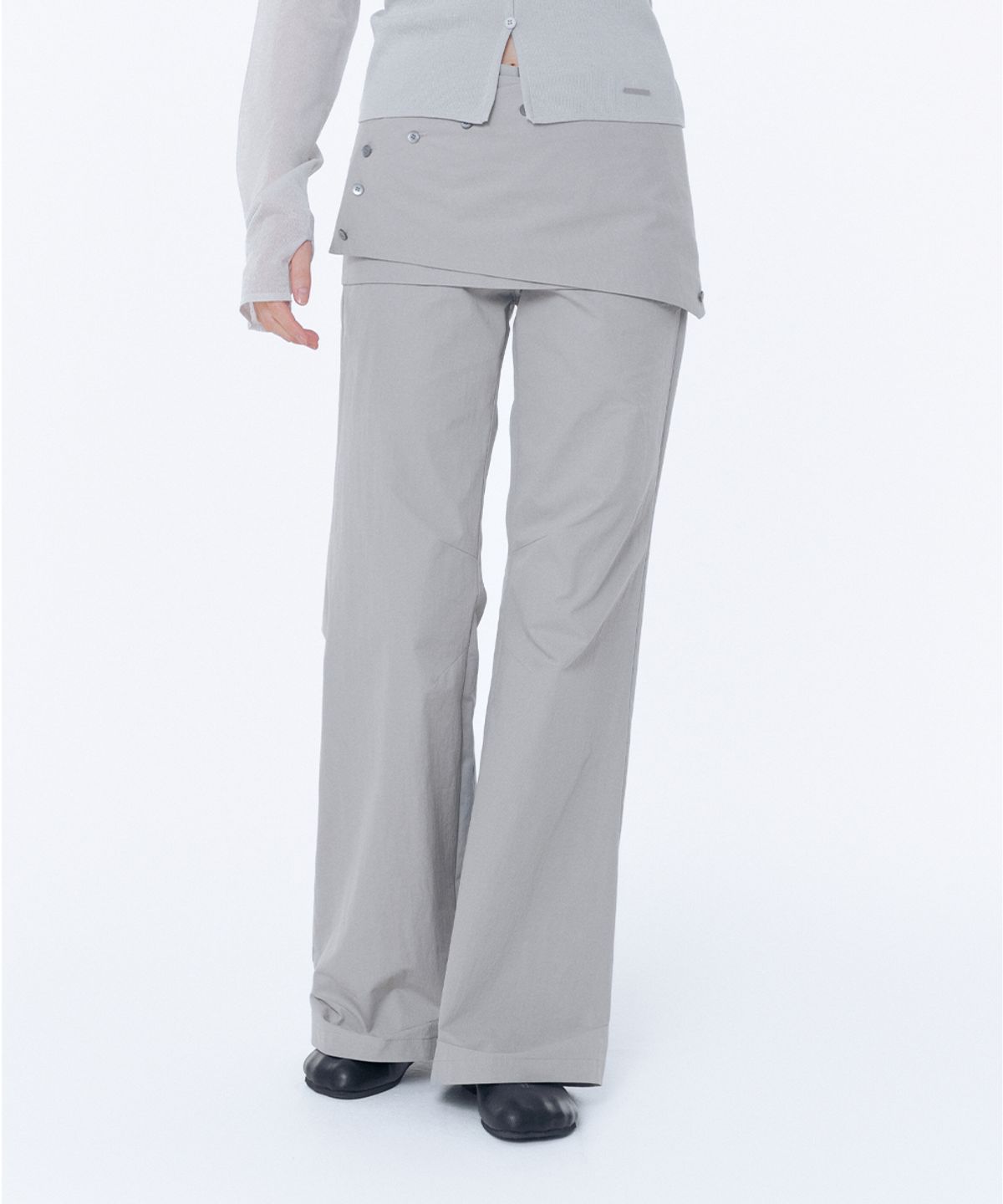 미세키서울(MISEKI SEOUL) Layered button wrap skirt pants set GREY