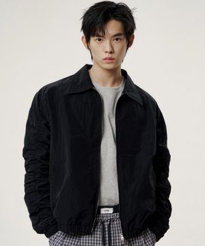 립스탑 라이트 윈드브레이커 자켓 - 블랙