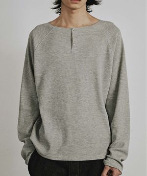 WAFFLE RAW CUT HENLEY NECK LONG SLEEVES (MELANGE GRAY)