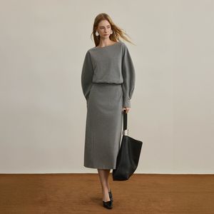 YY_Gray boat neck dress