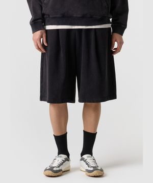 HBL 엄그레이 빈티지 6부 버뮤다 스웨트 반바지 차콜 UR121CHP22