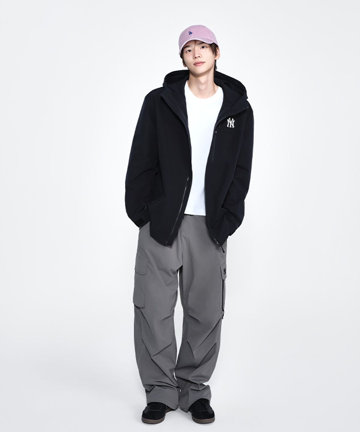 엠엘비(MLB) 고프코어 코튼터치 파라슈트 카고 와이드 팬츠 NY (Charcoal Grey)