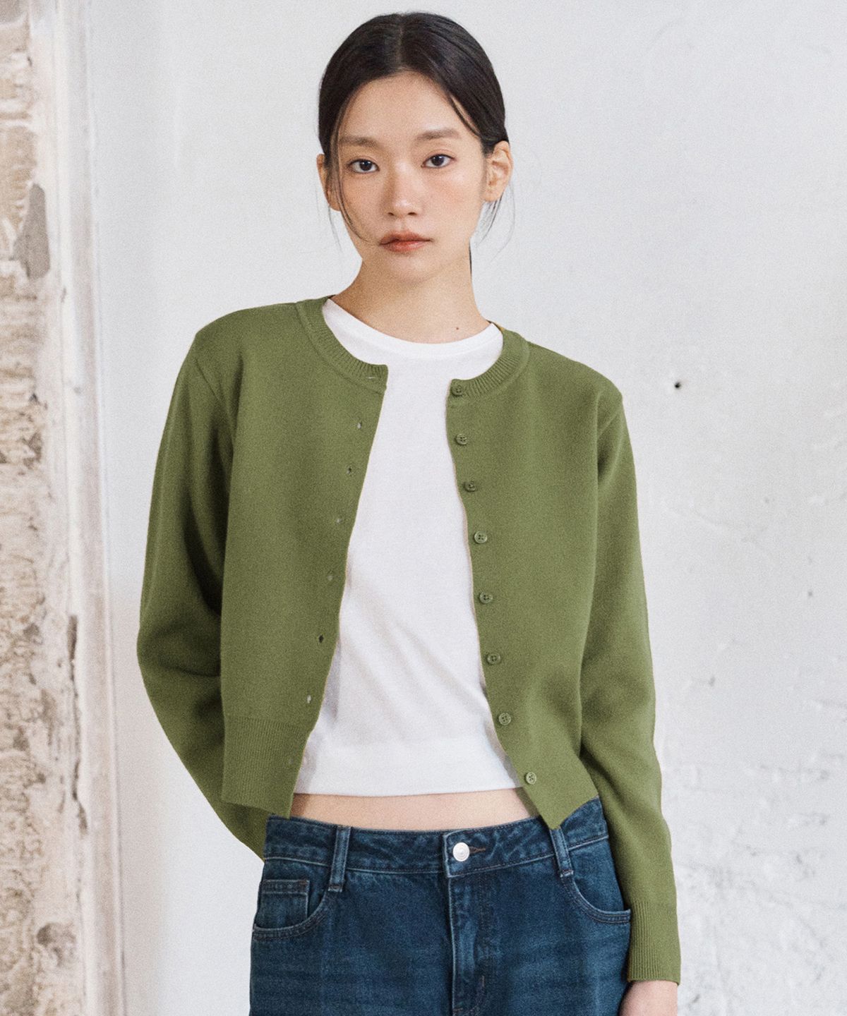 미쏘(MIXXO) 베이직 R넥 반팔 티셔츠_MIWHWG310A