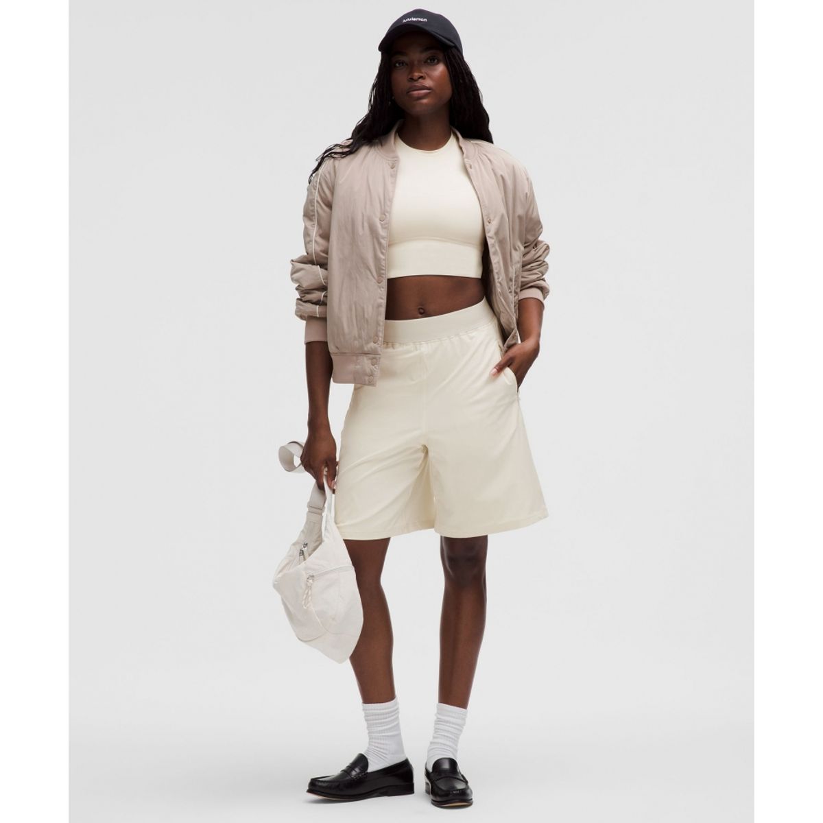 룰루레몬(LULULEMON) 스위프트 릴랙스드 쇼츠 9inch *로고 웨이스트밴드  LTIV