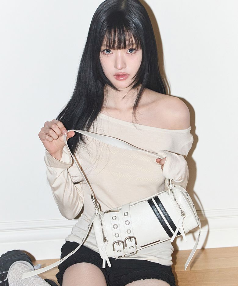 라인 버클 실린더 백 화이트