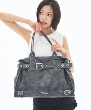 [김고은 PICK] 벨티드 스퀘어 토트 백 차콜