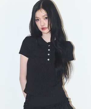 도트 핀턱 카라 티 블랙