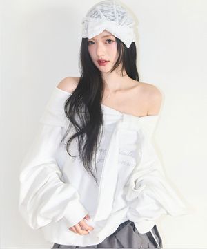 퓨어 보우 오프숄더 맨투맨 화이트