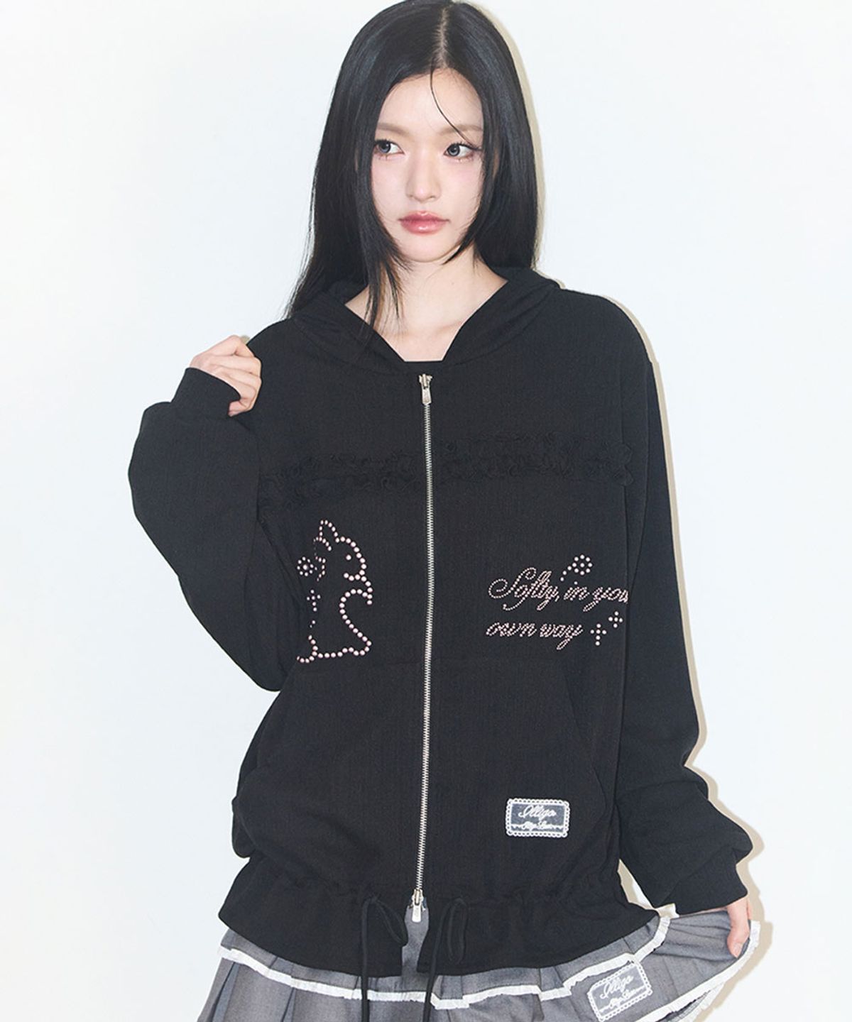 일리고(ILLIGO) 크로셰 래빗 후드 집업 블랙