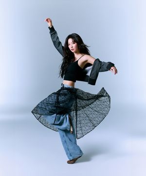 [슬기 착용] 푸마 X 무신사 모노그램 레이어링 스커트 - 블랙 / 638019-01