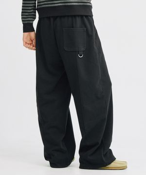 핀턱 D링 스웻팬츠 (블랙)