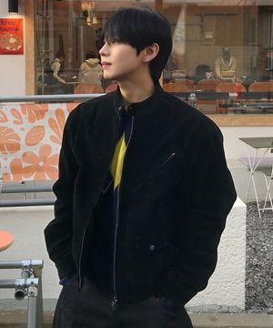 [사은품 증정] 스웨이드 바이커 자켓_블랙