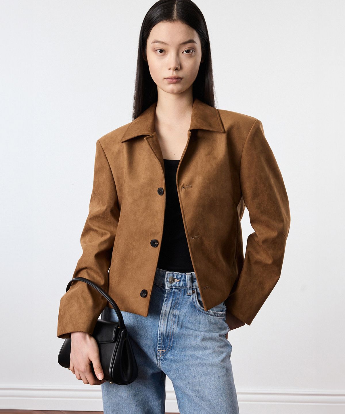 티엔지티(TNGT) W Faux Suede Short Jacket (Camel Brown) TNJU6E102CM