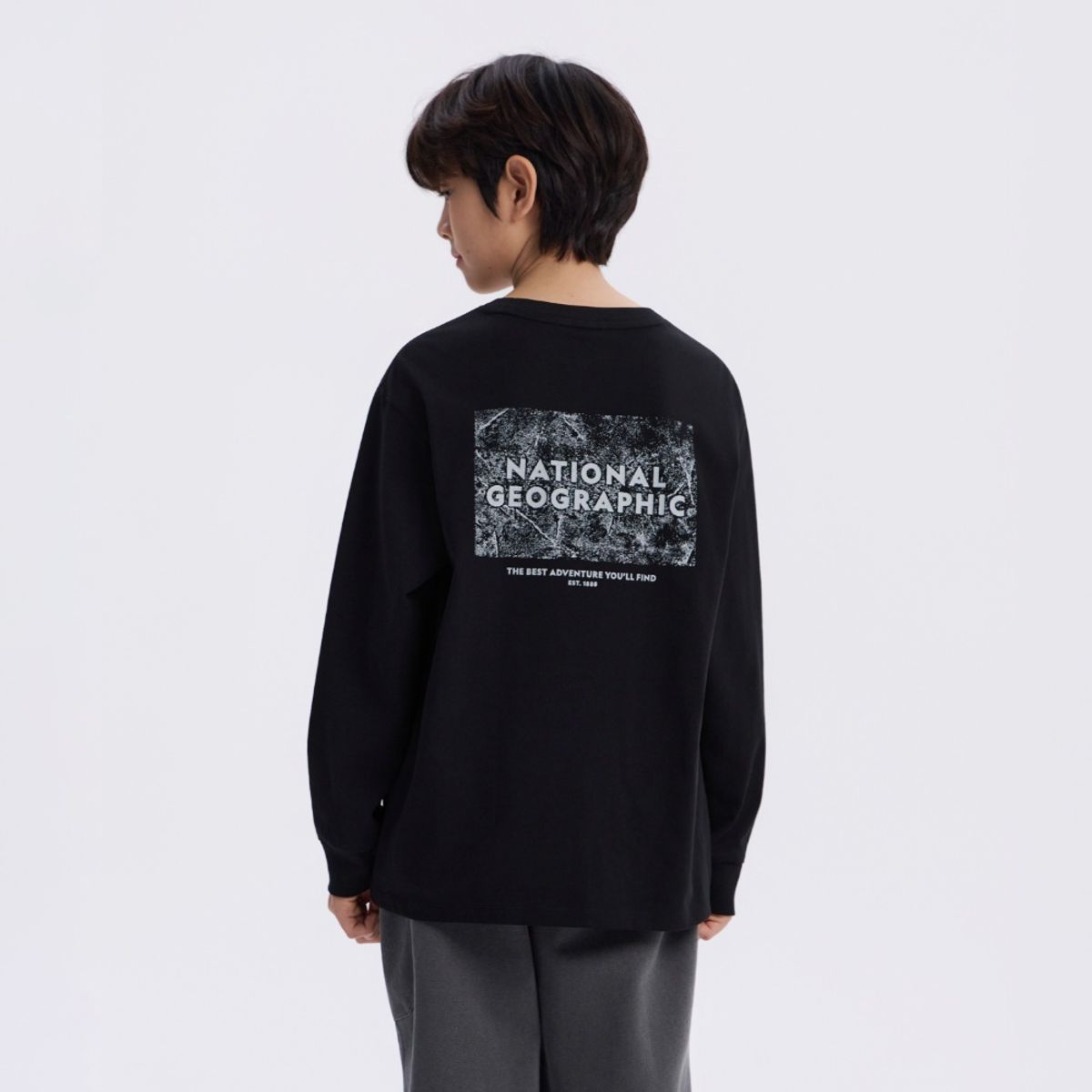 내셔널지오그래픽 키즈(NATIONAL GEOGRAPHIC KIDS) K261UTS810 어드벤처 긴팔 티셔츠 CARBON BLACK