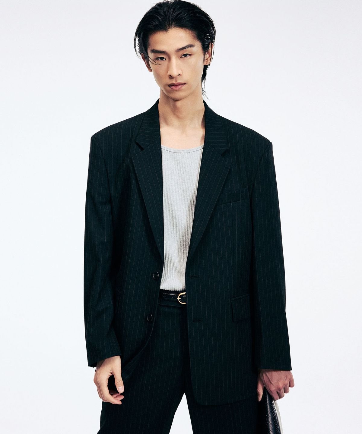 티엔지티(TNGT) Pin Stripe Structure Single Jacket (Black) TNJA6E104BK