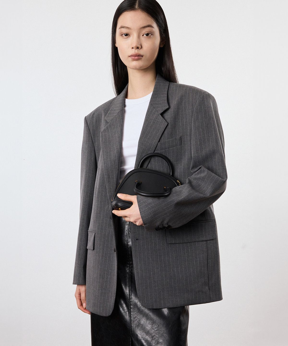티엔지티 우먼(TNGT WOMAN) W Pin Stripe Structure Single Jacket (Grey) TNJA6E104G2