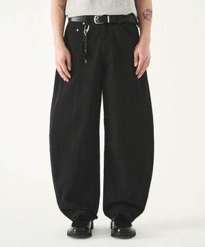 커브드 와이드 코튼 팬츠_블랙 [벨트/키링 선택]