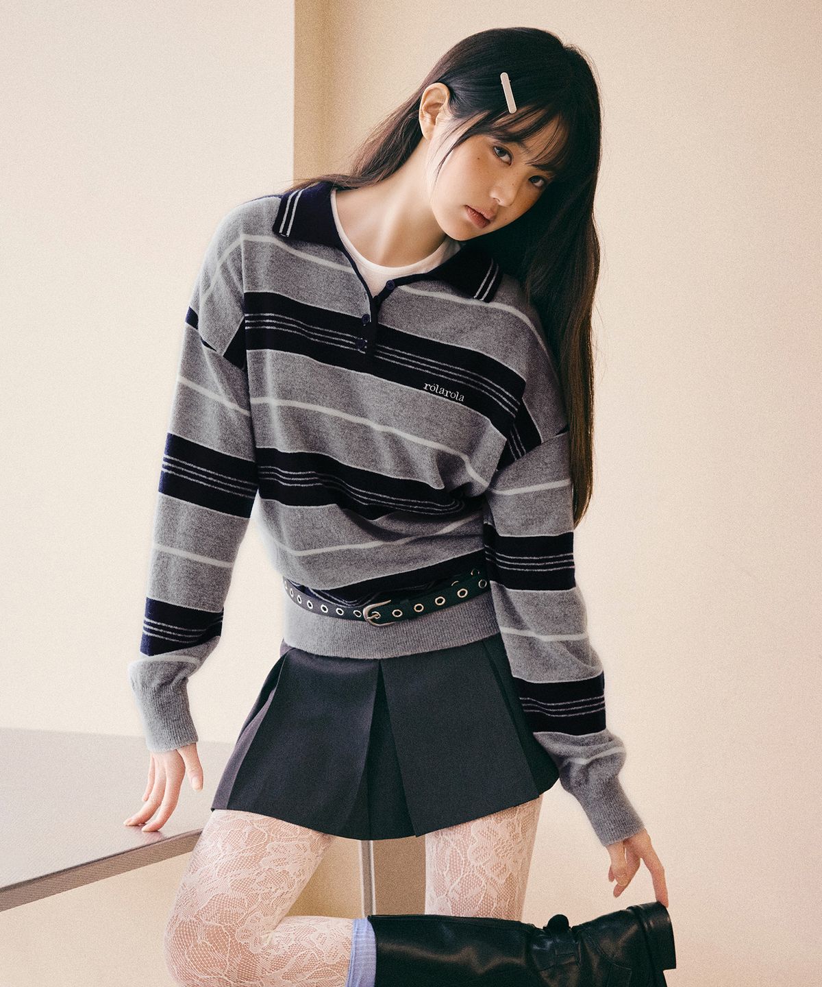 로라로라(ROLAROLA) ALPACA STRIPE COLLAR KNIT BLACK