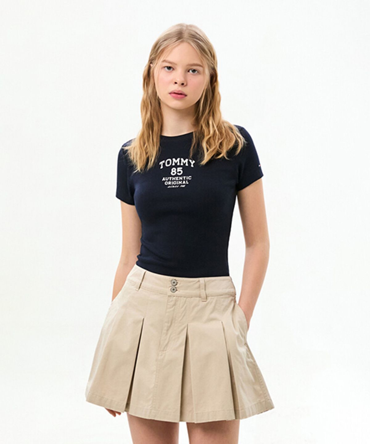 타미진스(TOMMY JEANS) 85 립 티셔츠 (T32G0TTO31TWT1C1G)