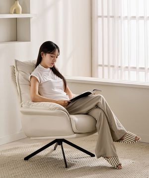 슬로버 1인용 가죽 안락의자 수유의자 360도 회전 소파