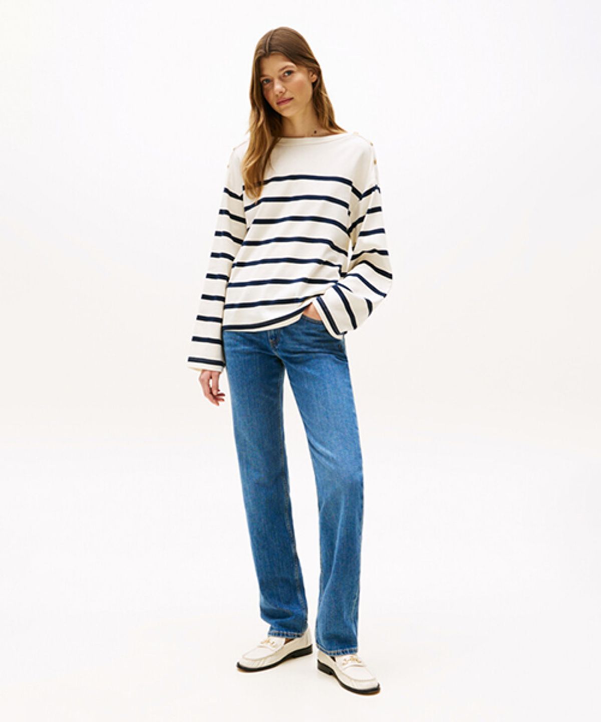 타미힐피거(TOMMY HILFIGER) 클래식 스트레이트 핏 데님 팬츠 (T22G0NPC003WT102D)
