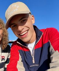 Thumbnail 0