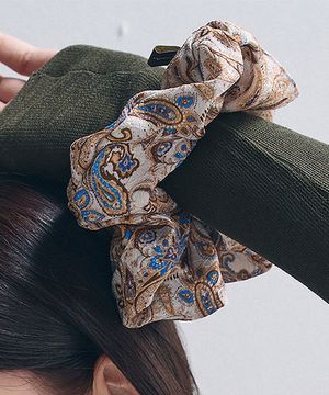 바로크 그레이스 스크런치