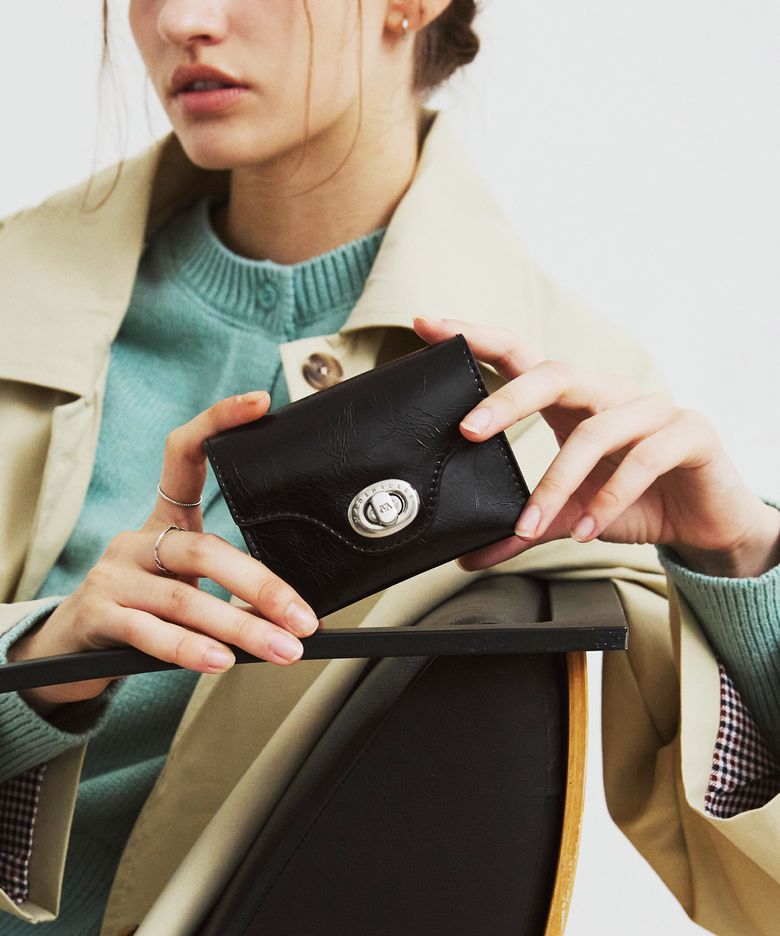 Luce Wallet Black