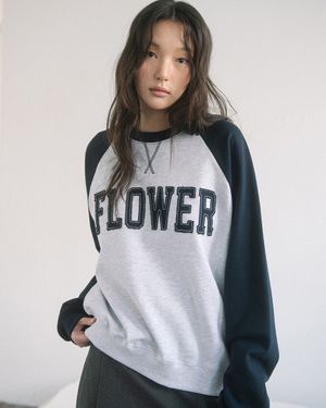 FLOWER APLIQUE RAGLAN SWEATSHIRT(NAVY)