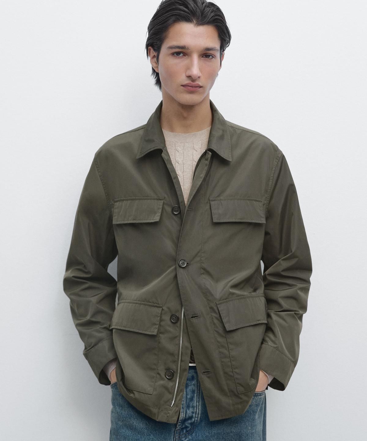 마시모두띠(MASSIMO DUTTI) 포켓 디테일 라이트웨이트 재킷