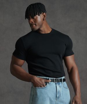 머슬핏 무지 반팔 티셔츠 - 블랙