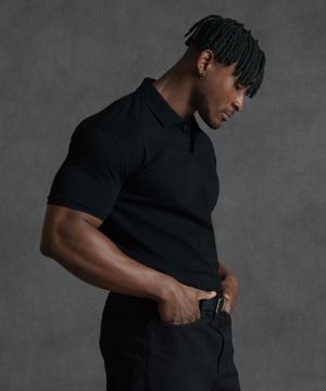 머슬핏 레터링 무지 카라 티셔츠 - 블랙