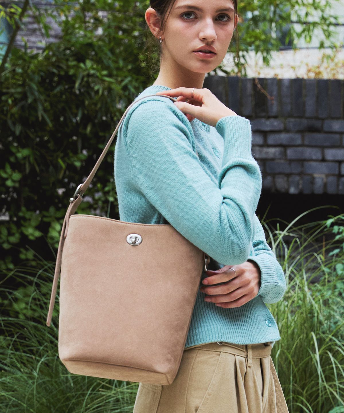 마덴롤즈(MADENROLLS) Melora Bag Beige
