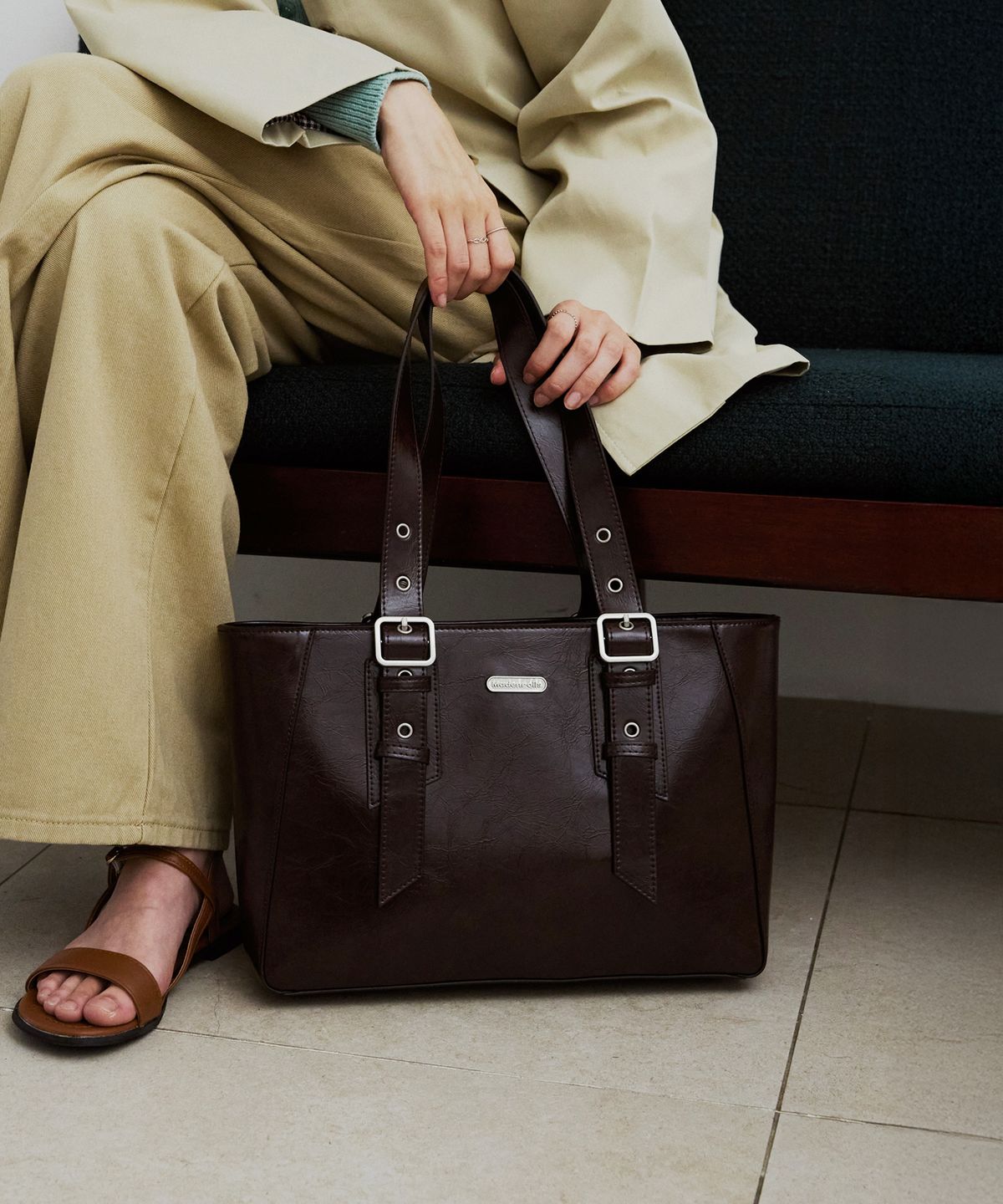 마덴롤즈(MADENROLLS) Rolla Shoulder Bag Chocolate