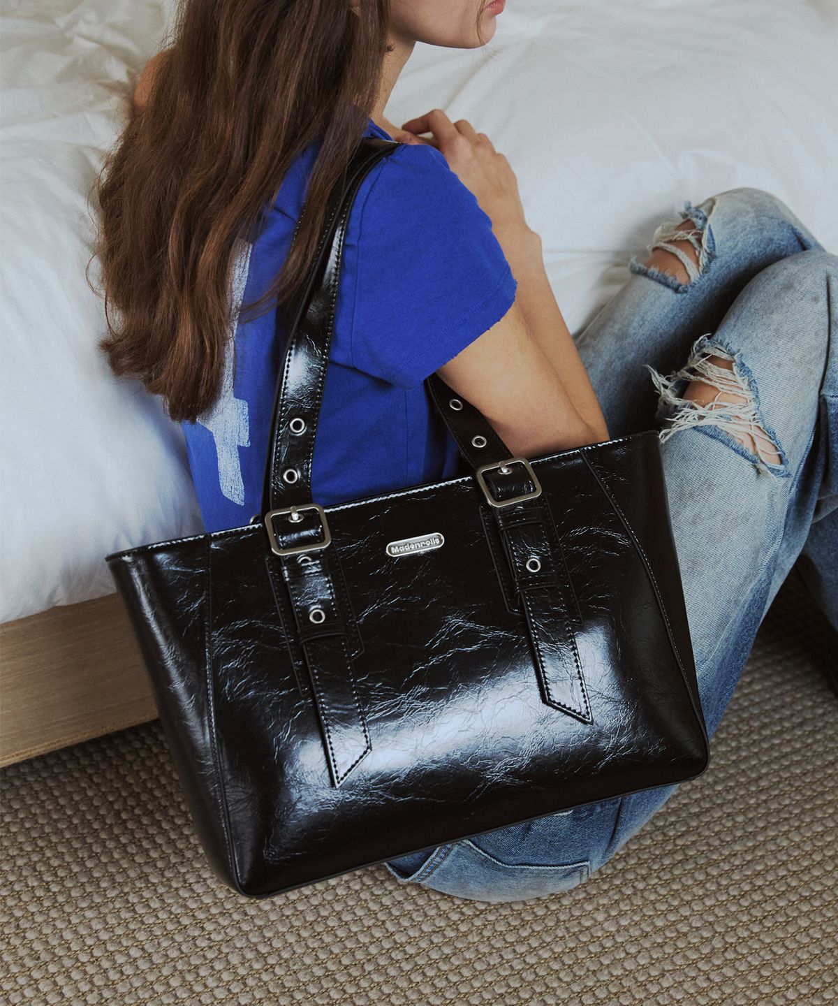 마덴롤즈(MADENROLLS) Rolla Shoulder Bag Black