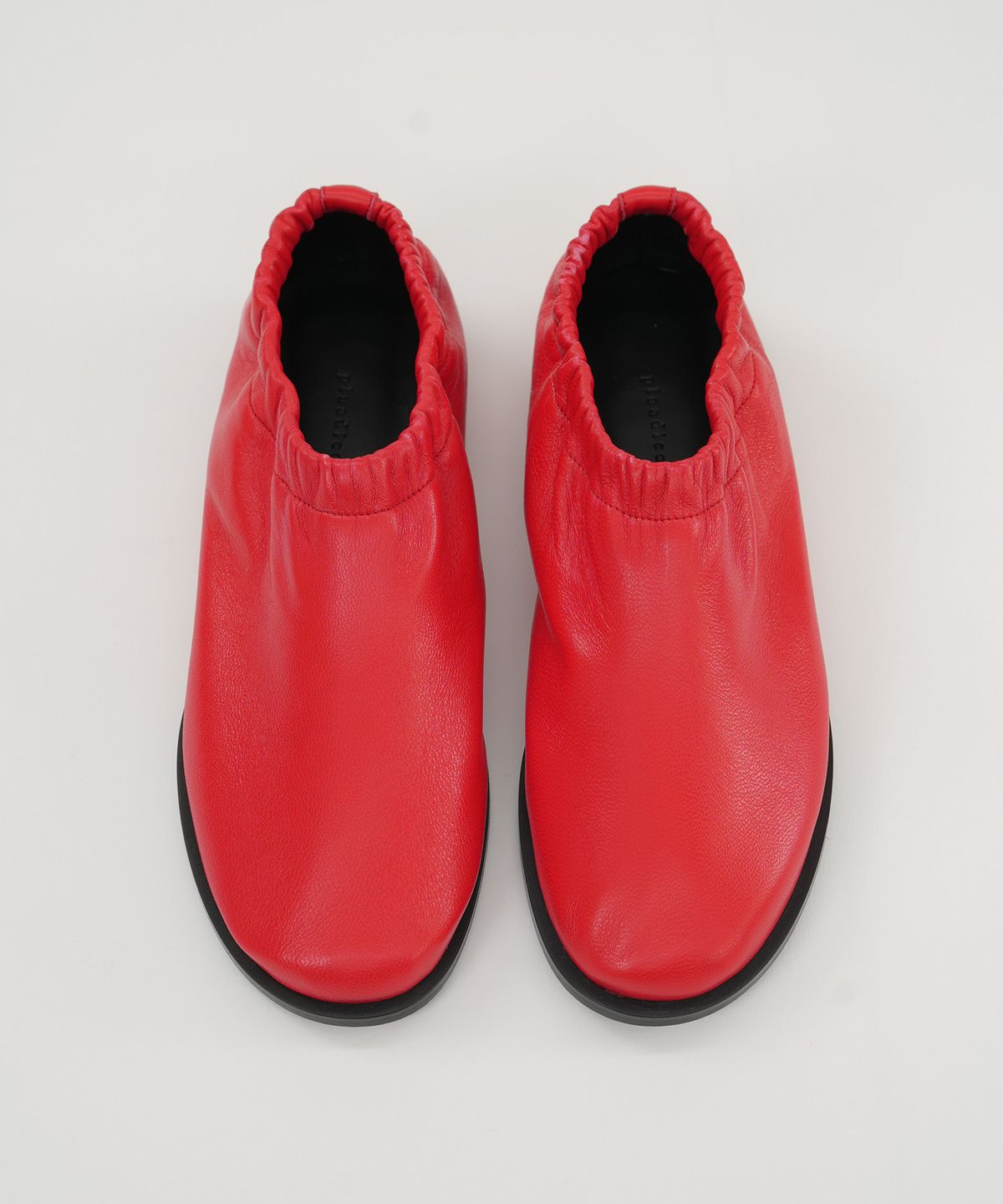 플라디코(PLAADICO) Nomadism SoftHug Flat, POP Red