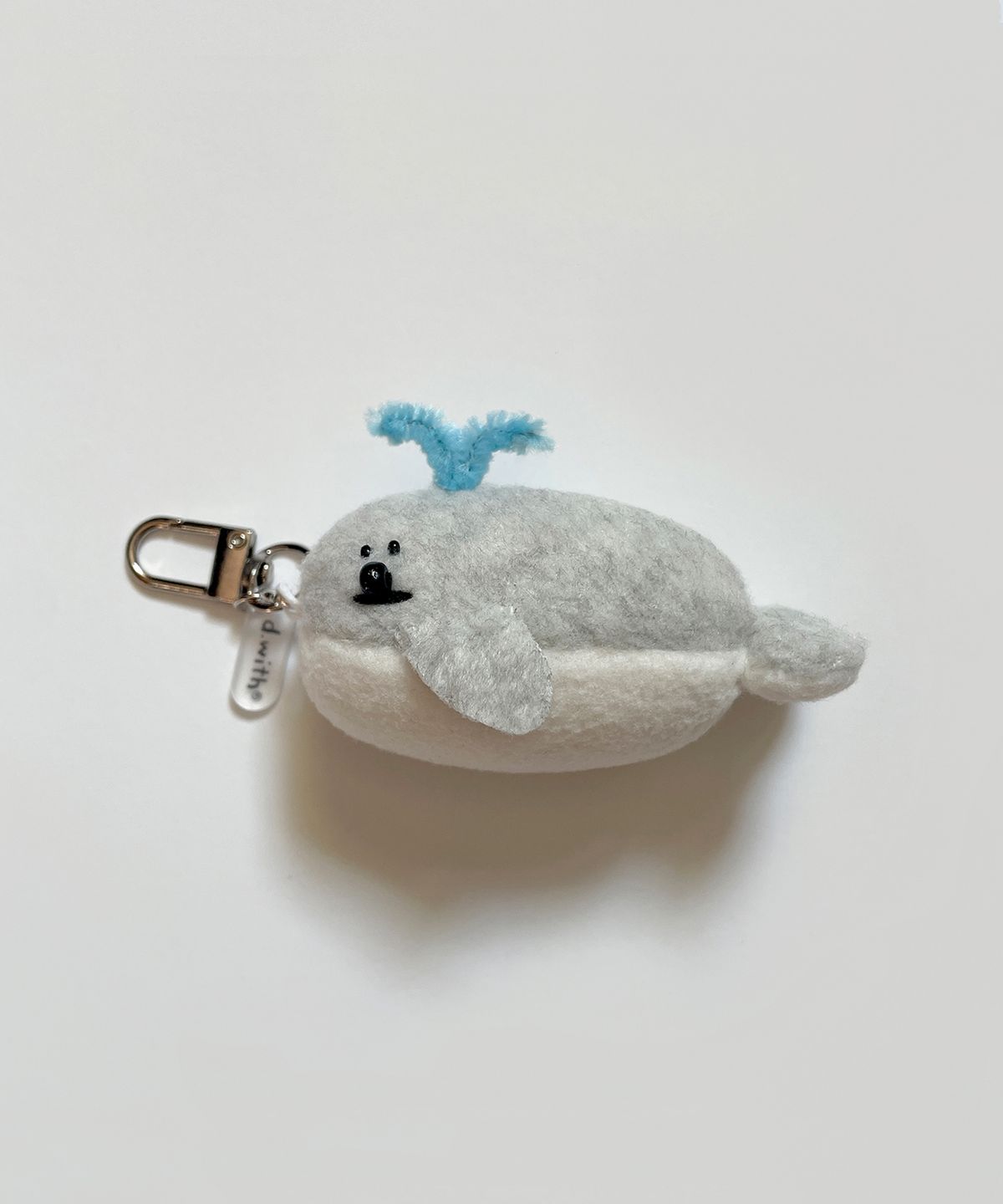 디위드(DWITH) 고래 비숑 인형 키링_라이트 그레이(Light Gray)