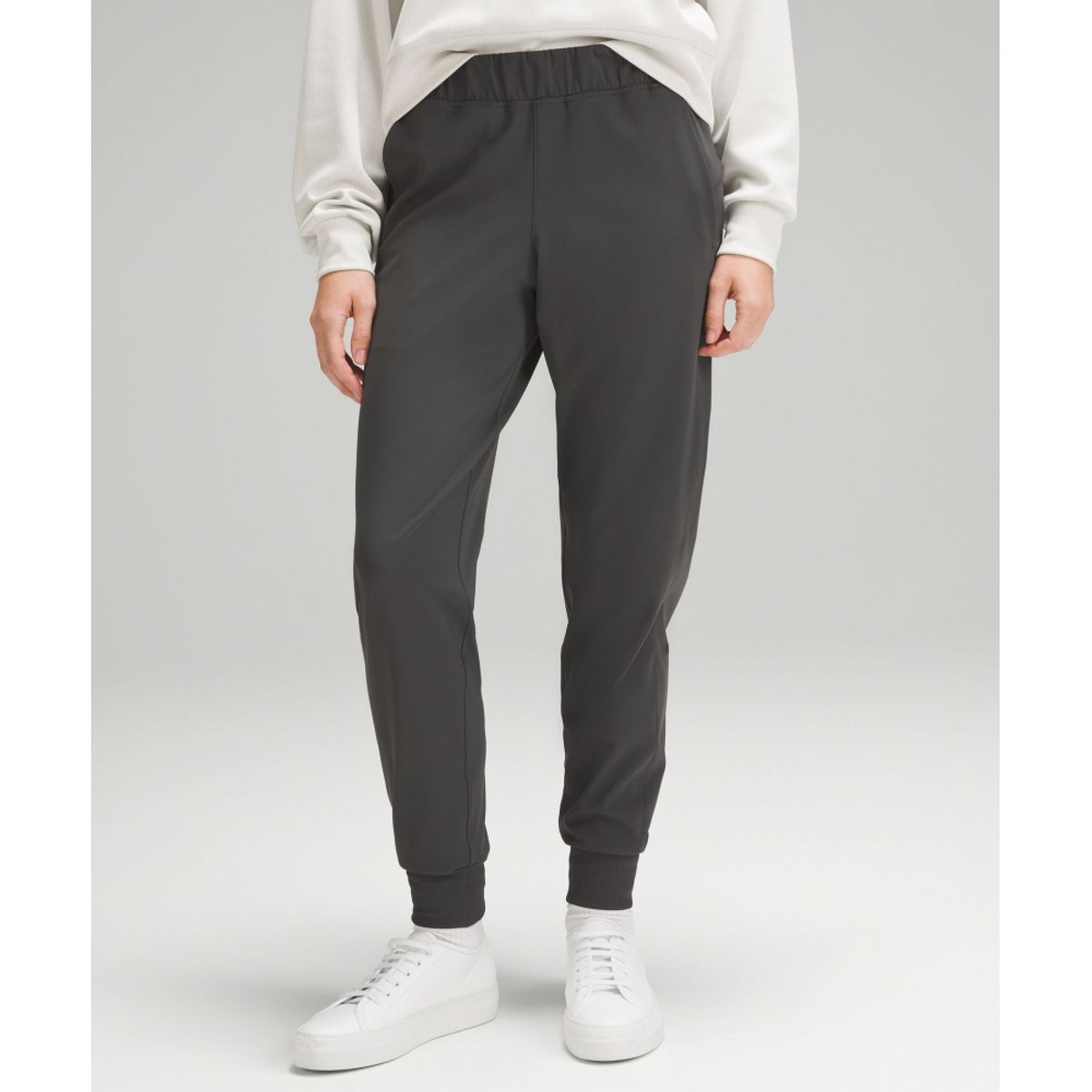 룰루레몬(LULULEMON) Luxtreme 슬림 핏 미드라이즈 조거 *풀 렝스  GGRE