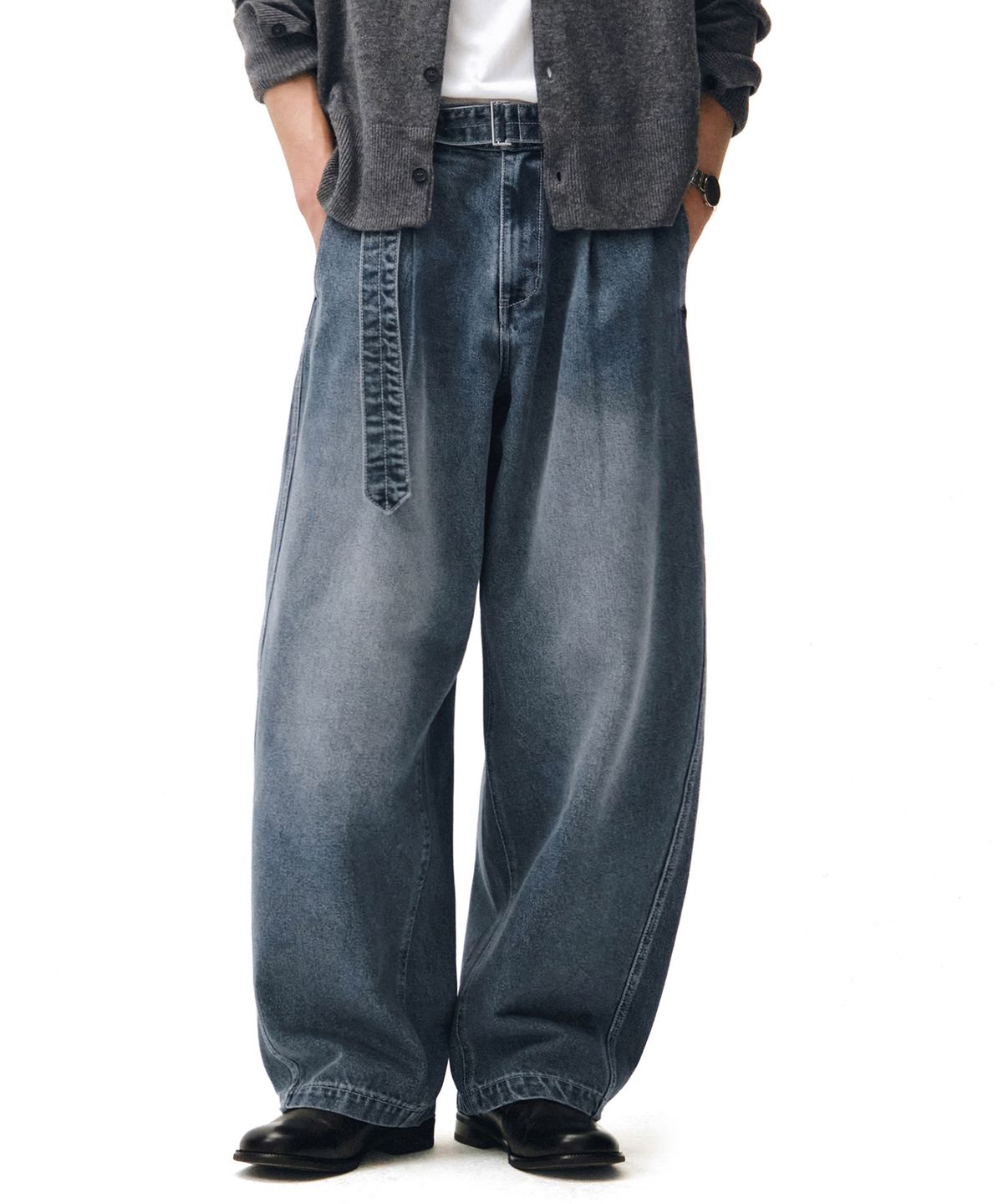 데케트(DECET) Belted Barrel Wide Leg Jeans DCPT072Blue - 사이즈 & 후기 | 무신사