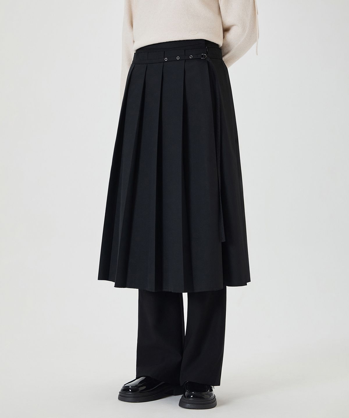 미쏘(MIXXO) 플리츠 스커트_MIWWHG326C