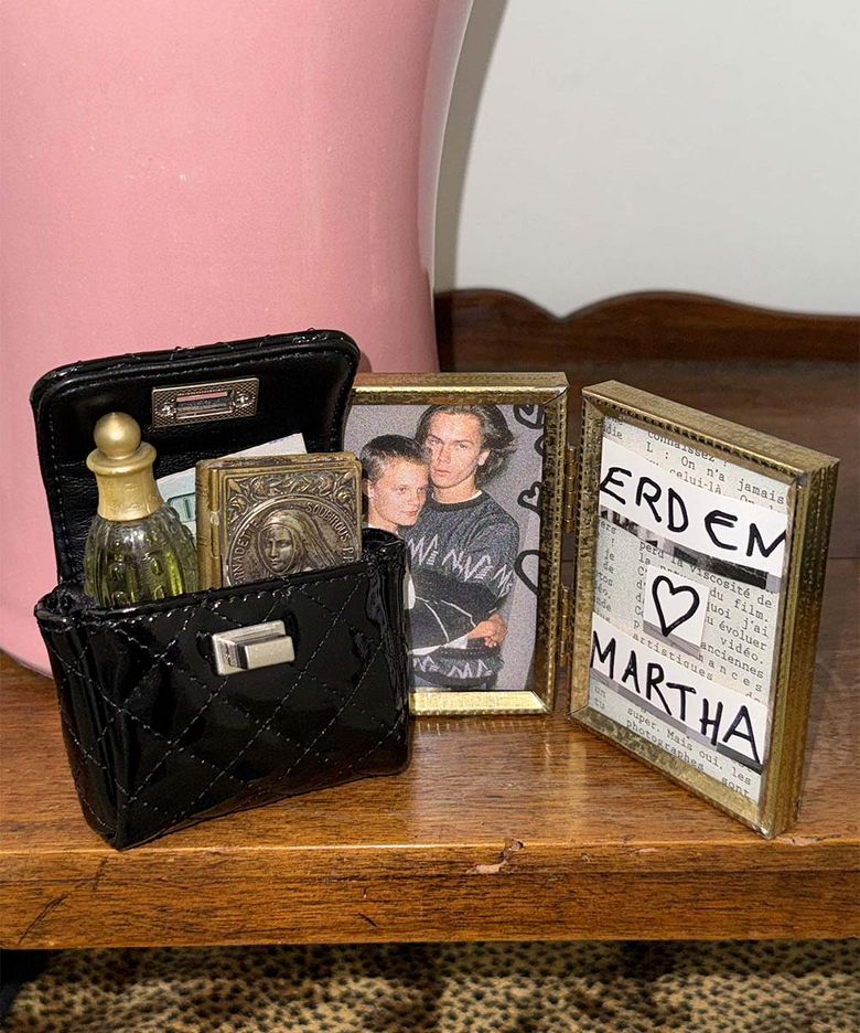 I Coin Purse Enamel Black