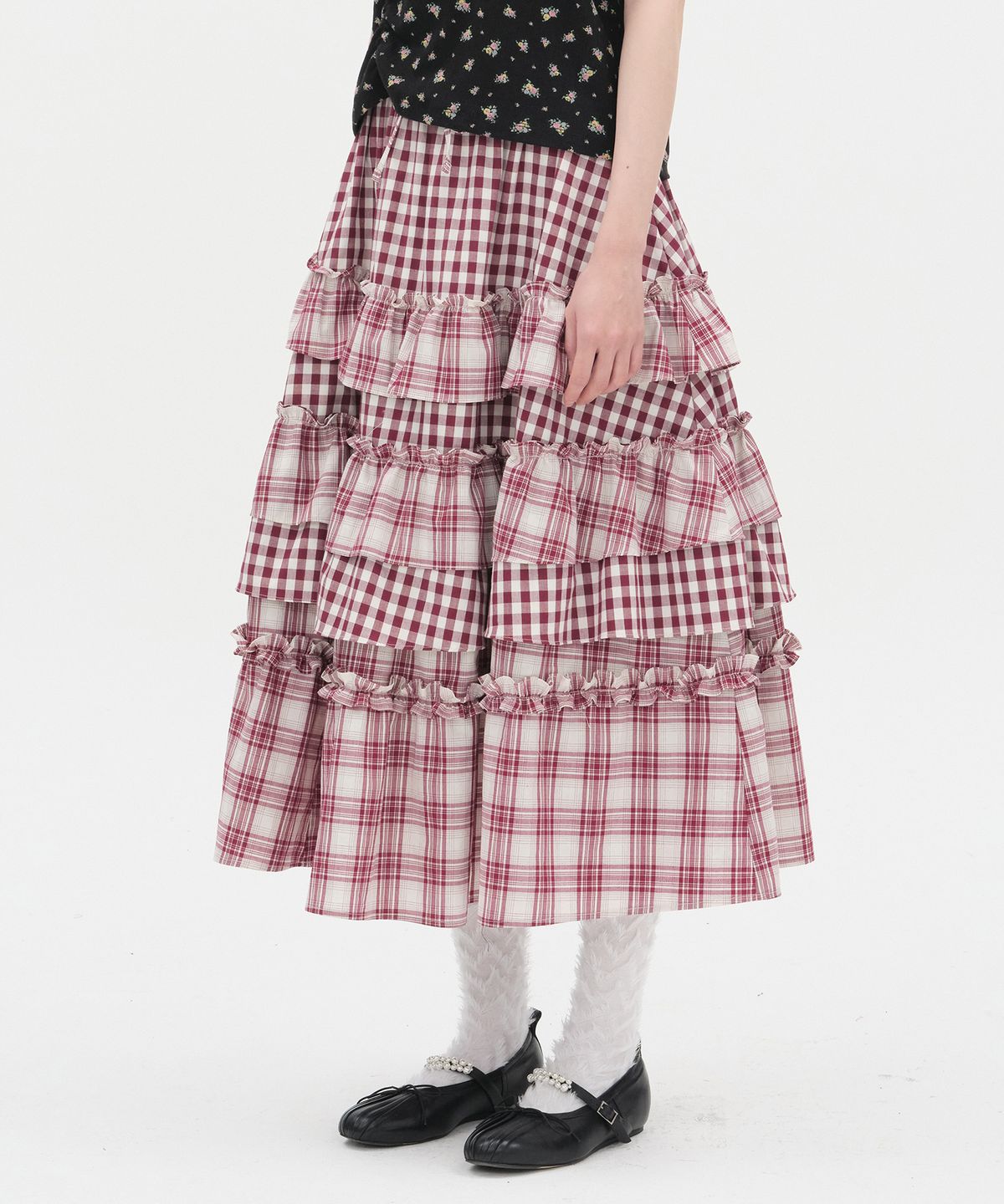 타입서비스(TYPESERVICE) Voluminous Check Tier Skirt [Red]