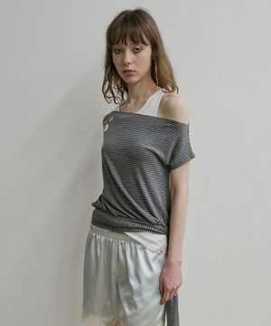 Off-Shoulder Button Tee Melange Gray