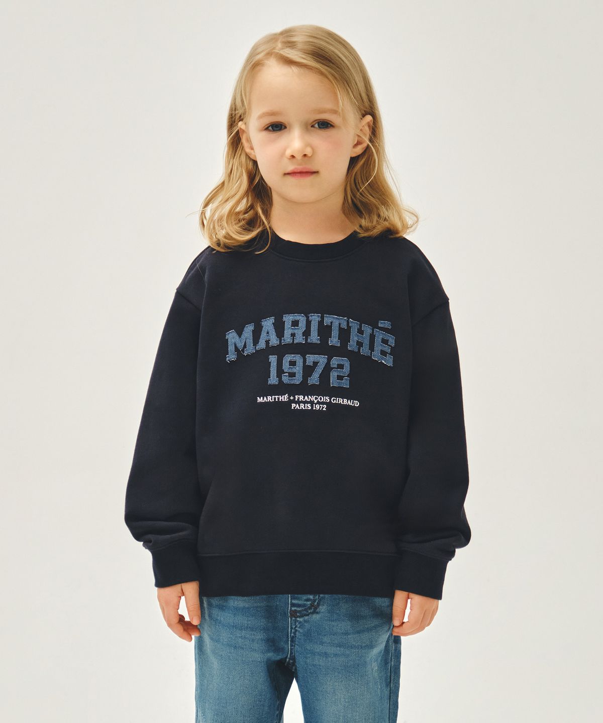 마리떼 키즈(MARITHÉ KIDS) KIDS DENIM APPLIQUE SWEATSHIRT navy