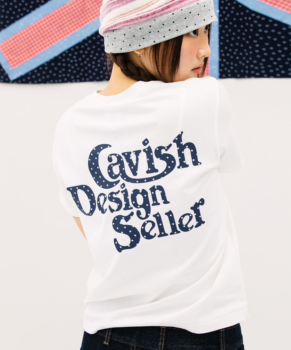카비시(CAVISH) W STAR SELLER LOGO SS TEE WHITE(CV2GMFT549A)